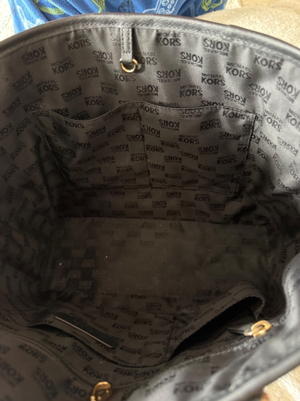 Handbag - Picture 4 of 5